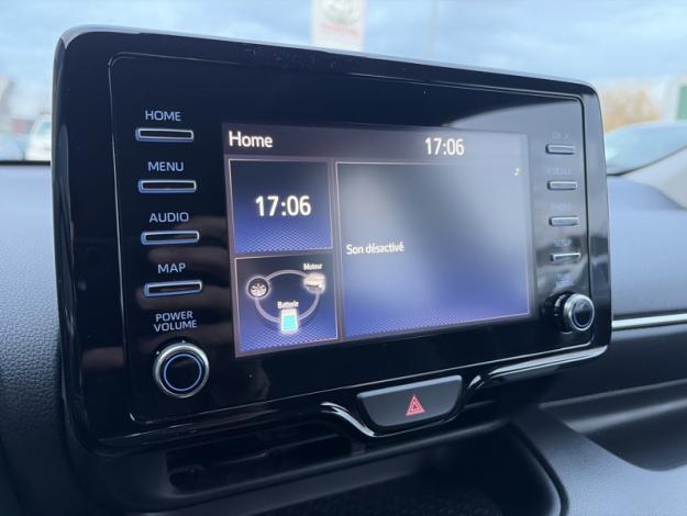 TOYOTA Yaris 116h Dynamic  