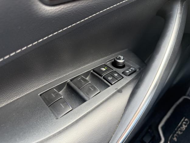 TOYOTA Corolla Hybride 122h Design  