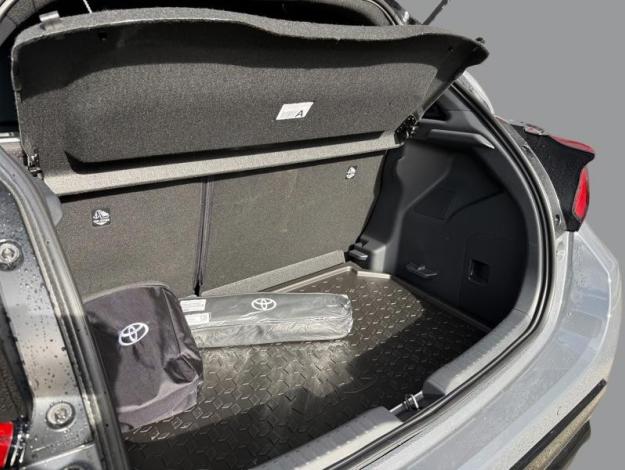 TOYOTA Yaris Hybride 130h GR SPORT  