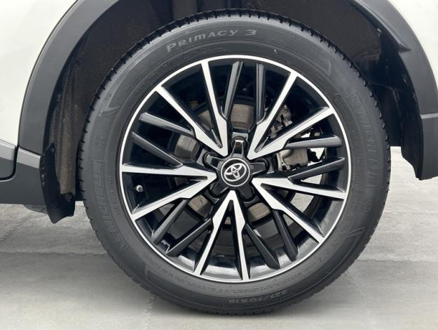 TOYOTA C-HR 1.8 HYBRIDE 122 DISTINCTIVE  PACK TECHNO 