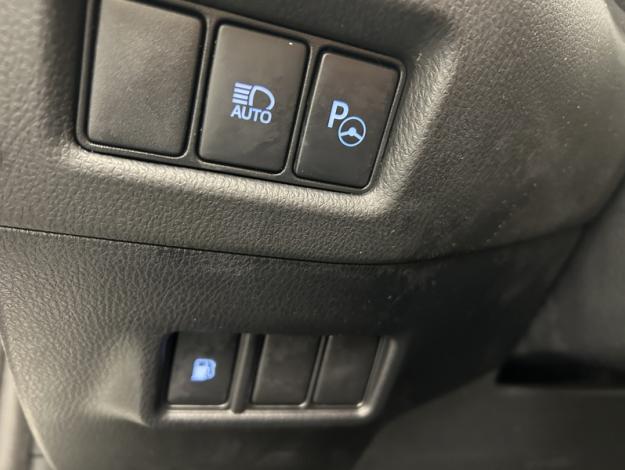 TOYOTA C-HR 1.8 HYBRIDE 122 DISTINCTIVE  PACK TECHNO 