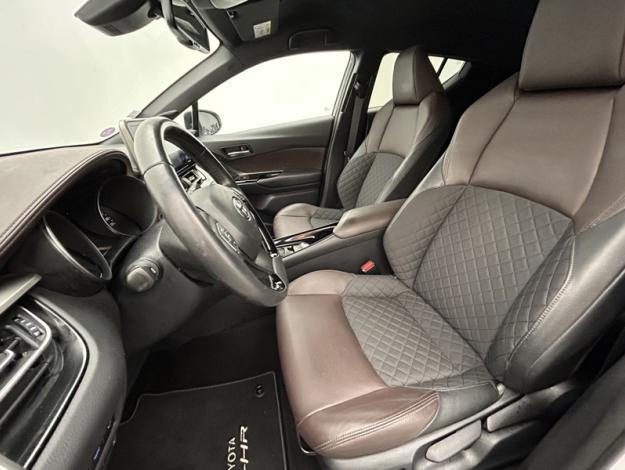 TOYOTA C-HR 1.8 HYBRIDE 122 DISTINCTIVE  PACK TECHNO 