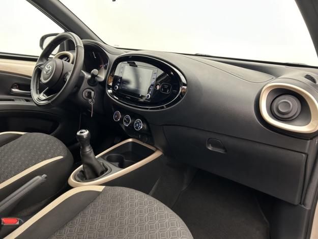 TOYOTA Aygo X 1.0 VVT-i 72 Design  