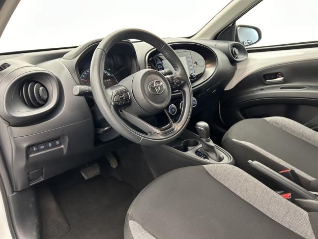 TOYOTA Aygo X 1.0 S-CVT 72 Dynamic  
