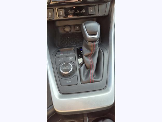 TOYOTA RAV4 Hybrid Rechargeable AWD Design 306CH  