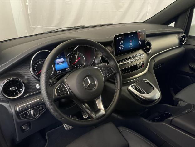 MERCEDES-BENZ Třídy V V 300 d 4MATIC AVANTGARDE  (9/26)