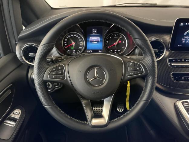 MERCEDES-BENZ Třídy V V 300 d 4MATIC AVANTGARDE  (10/26)