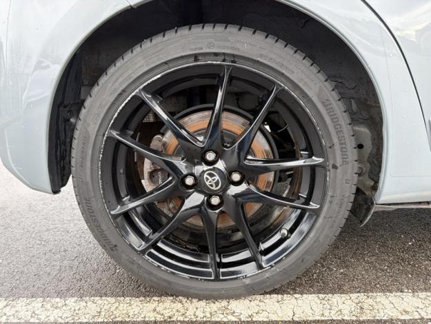 TOYOTA Yaris 1.5 Hybride 100h GR SPORT  