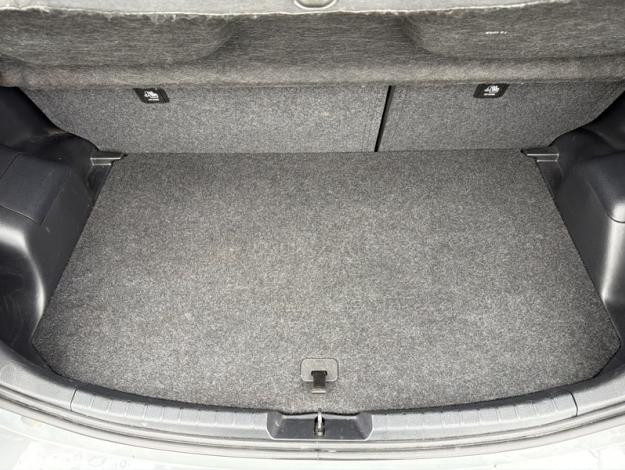 TOYOTA Yaris 1.5 Hybride 100h GR SPORT  