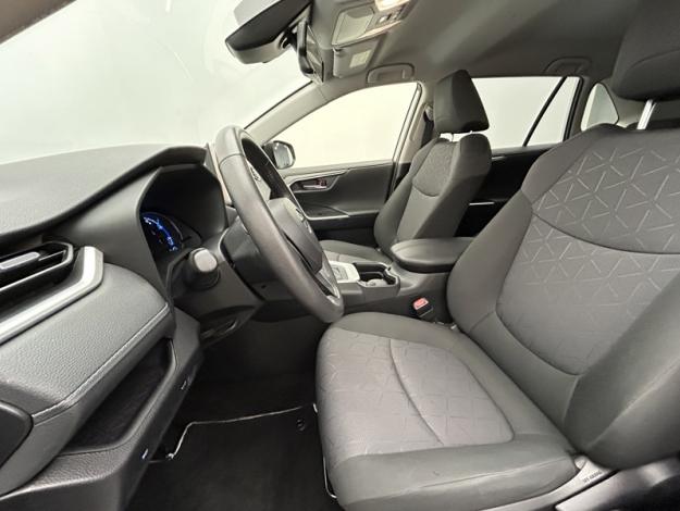 TOYOTA RAV4 2WD 218ch Dynamic  