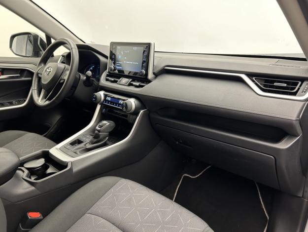 TOYOTA RAV4 2WD 218ch Dynamic  