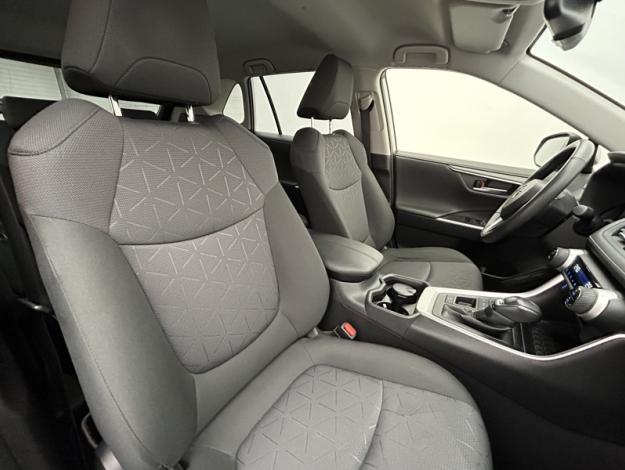 TOYOTA RAV4 2WD 218ch Dynamic  