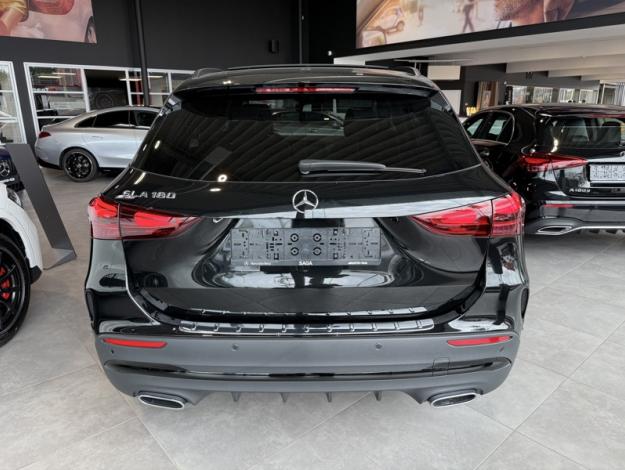 MERCEDES-BENZ GLA 180  Star Edition