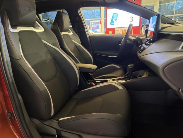 TOYOTA Corolla Hybride 1.8L 140h GR Sport  COROLLA 1.8L 140 CH GRSPORTTECHNOTO MY26