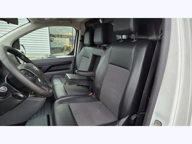 TOYOTA Proace Compact Combi Dynamic  