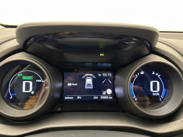 TOYOTA Yaris 116h Design  PACK CONFORT