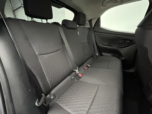 TOYOTA Yaris 116h Design  PACK CONFORT