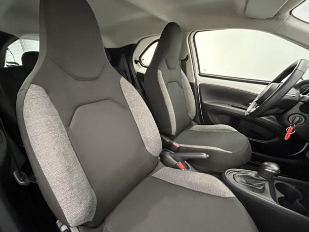 TOYOTA Aygo X 1.0 S-CVT 72 Dynamic  