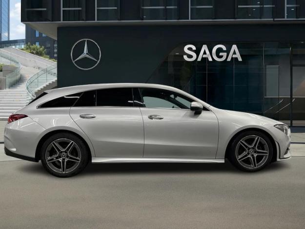 MERCEDES-BENZ CLA 180 d Shooting Brake AMG Line  