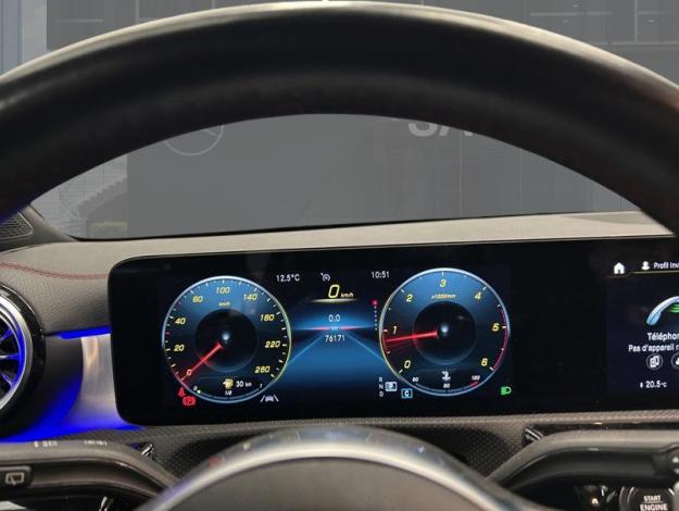 MERCEDES-BENZ CLA 180 d Shooting Brake AMG Line  