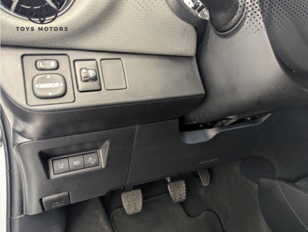 TOYOTA Yaris France  1.0 69 ch 