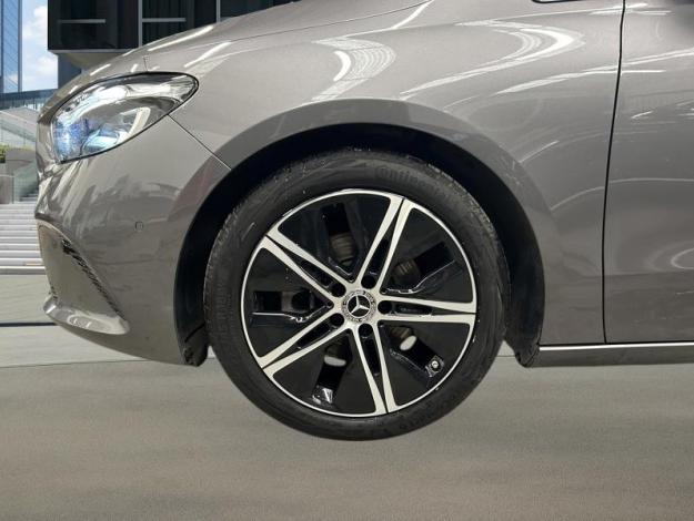 MERCEDES-BENZ B-Klasse B 180