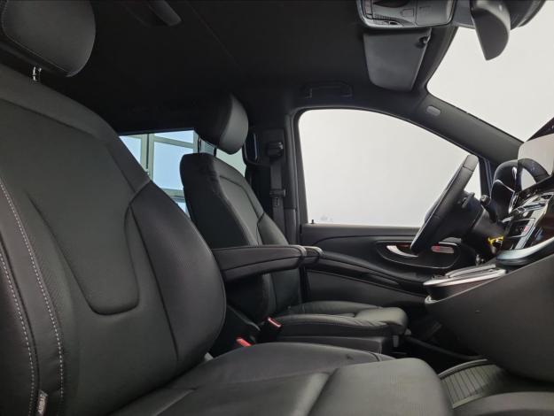 MERCEDES-BENZ Třídy V V 300 d AVANTGARDE AIRMATIC (15/25)