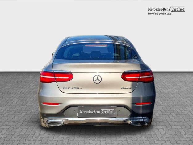 MERCEDES-BENZ GLC GLC 250 d 4MATIC  kupé (4/21)