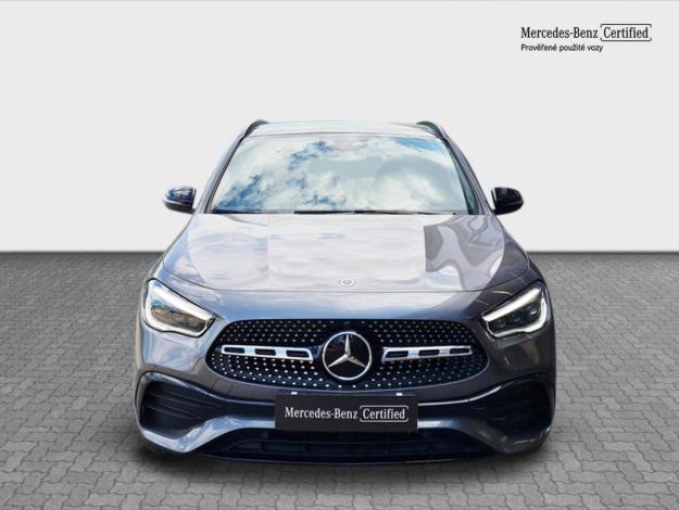 MERCEDES-BENZ GLA GLA 250e (8/21)