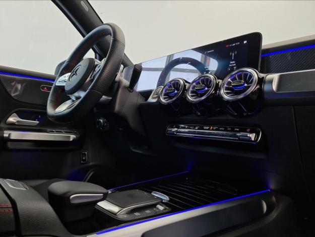 MERCEDES-BENZ GLB GLB 200 4MATIC (16/22)