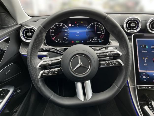 MERCEDES-BENZ Třídy C C 300 e kombi (11/21)
