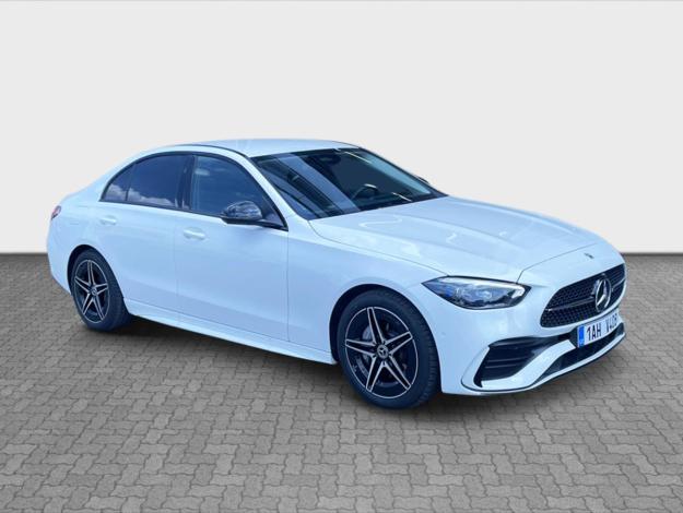 MERCEDES-BENZ Třídy C C 220d 4MATIC (7/22)