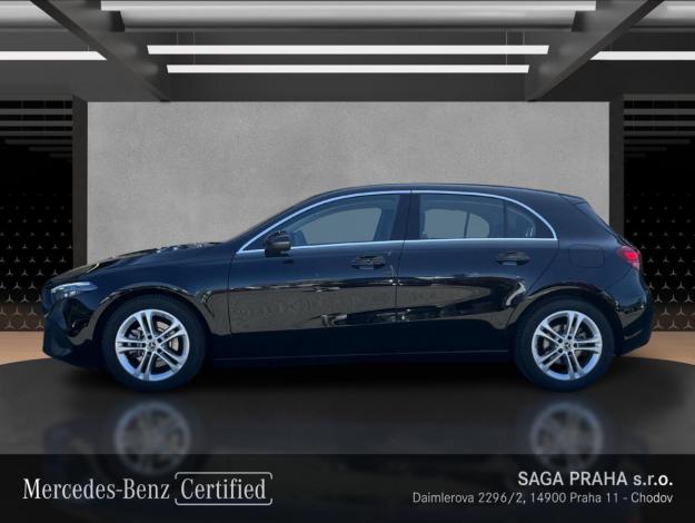 MERCEDES-BENZ Třídy A A 200 (2/20)