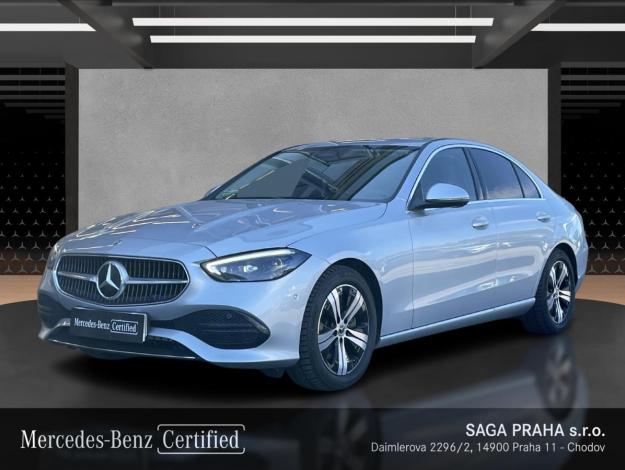 MERCEDES-BENZ Třídy C C 200 4MATIC (1/22)