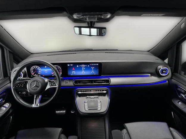 MERCEDES-BENZ Třídy V V 300D XL 4MATIC AVANTGARDE AMG (13/27)