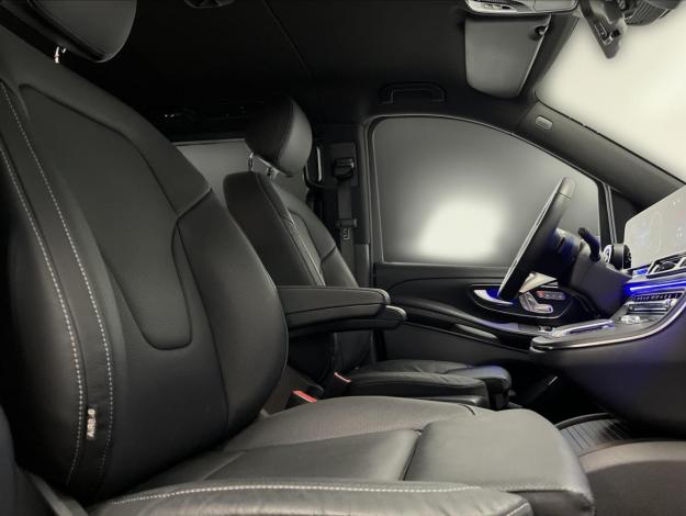 MERCEDES-BENZ Třídy V V 300D XL 4MATIC AVANTGARDE AMG (15/27)