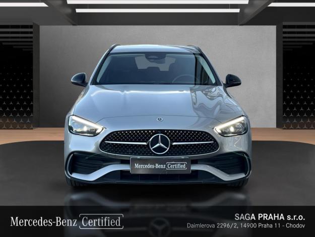 MERCEDES-BENZ Třídy C C 300 de 4MATIC kombi (8/22)