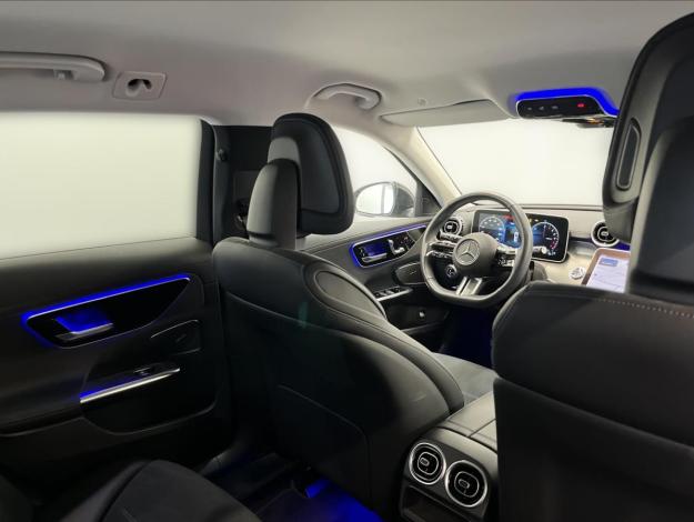 MERCEDES-BENZ Třídy C C 300 de 4MATIC kombi (21/22)