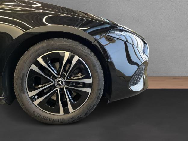 MERCEDES-BENZ Třídy A A 180 (21/21)