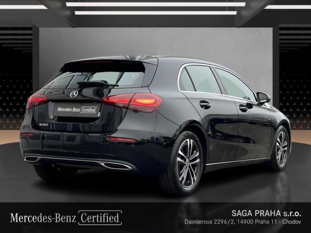 MERCEDES-BENZ Třídy A A 180 (5/21)