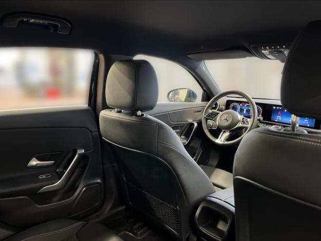 MERCEDES-BENZ Třídy A A 180 (20/21)