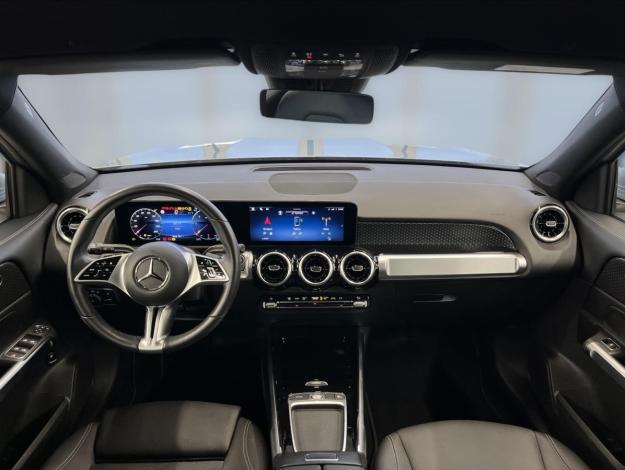 MERCEDES-BENZ GLB GLB 200 d 4MATIC (13/22)