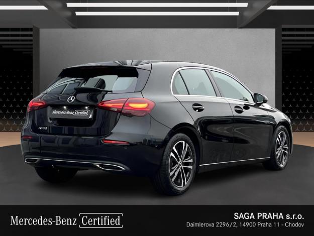 MERCEDES-BENZ Třídy A A 180 (5/21)