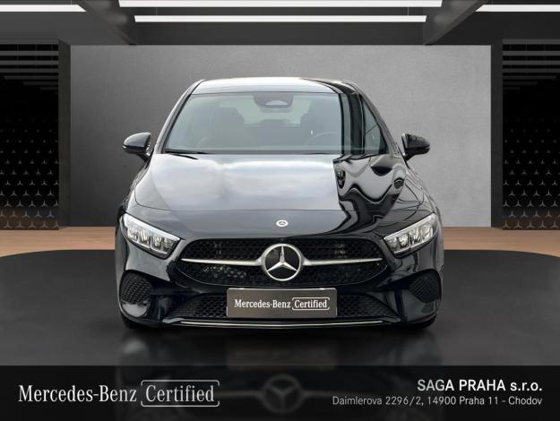 MERCEDES-BENZ Třídy A A 180 (8/21)