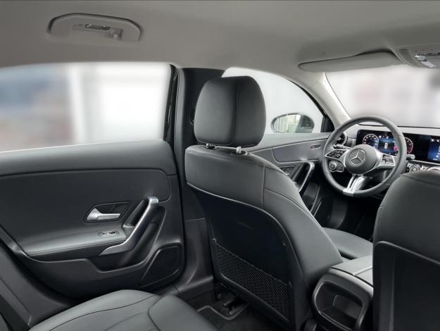MERCEDES-BENZ Třídy A A 180 (20/21)
