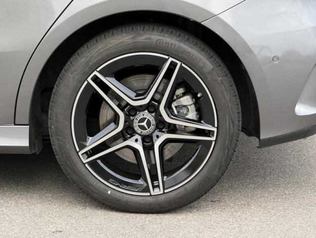 MERCEDES-BENZ Classe A 250 e Hybrid EQ AMG Line  