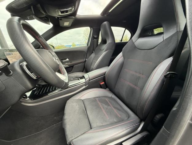 MERCEDES-BENZ Classe A 250 e Hybrid EQ AMG Line  