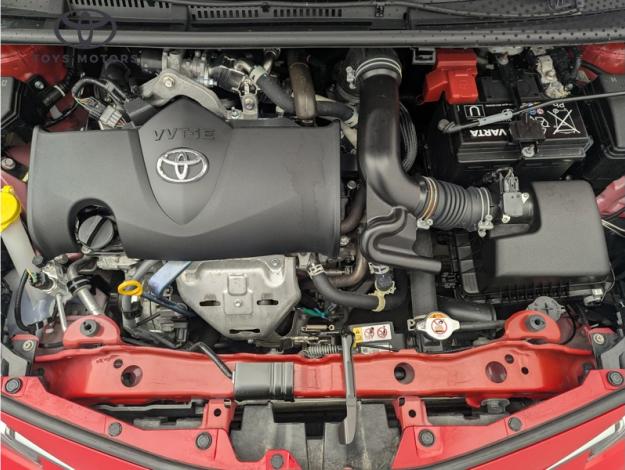 TOYOTA Yaris Ultimate  1.5 111 ch 