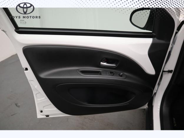 TOYOTA Aygo X 1.0 VVT-i 72 Dynamic  