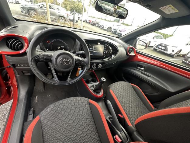 TOYOTA Aygo X 1.0 VVT-i 72 Design   